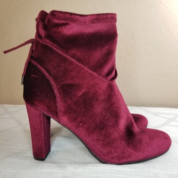 Francesca's Wine Burgundy Velvet Sock Ankle Boots Bootie Retro Size 10 - Picture 1 of 13